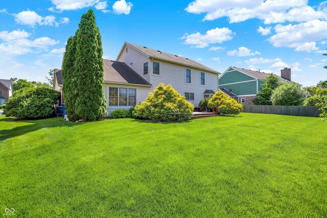 10746 Gateway Dr, Fishers, IN 46037 - view of back of house