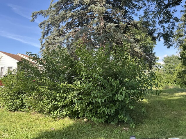3325 S Lyons Ave, Indianapolis, IN 46221 - photo 6