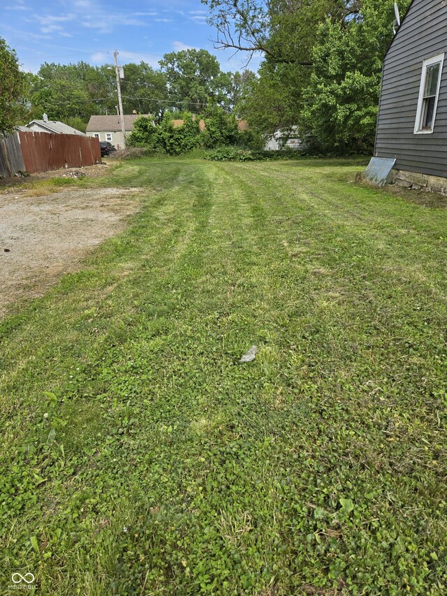 1818 Dewey St, Anderson, IN 46016