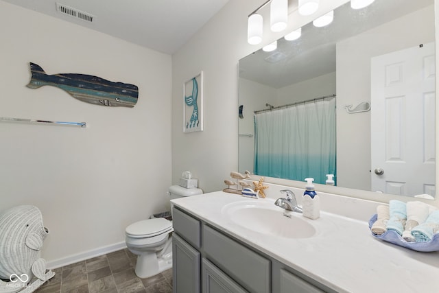 5845 Cresswell Ln, Whitestown, IN 46075 - full bath with baseboards, vanity, toilet, and curtained shower