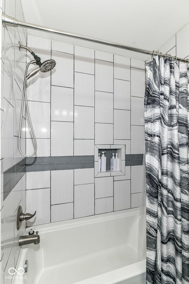 319 S Randolph St, Indianapolis, IN 46201 - bathroom featuring shower / bathtub combination with curtain