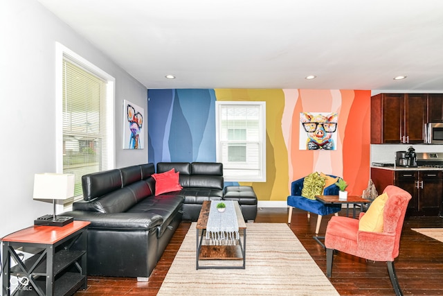 319 S Randolph St, Indianapolis, IN 46201 - living area featuring recessed lighting, baseboards, and dark wood-style floors