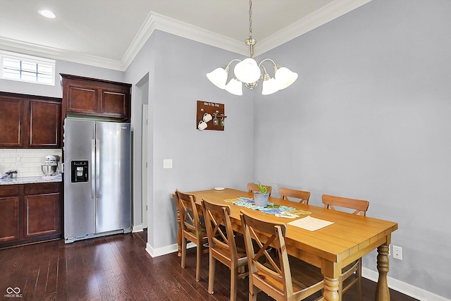 dining room with a chandelier, baseboards, crown molding, dark wood-style floors, and recessed lighting
