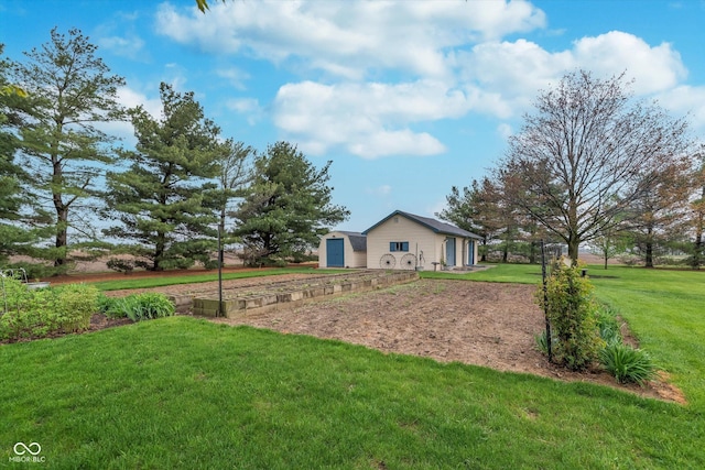 7020 N 375 E, Lebanon, IN 46052 - view of yard featuring dirt driveway