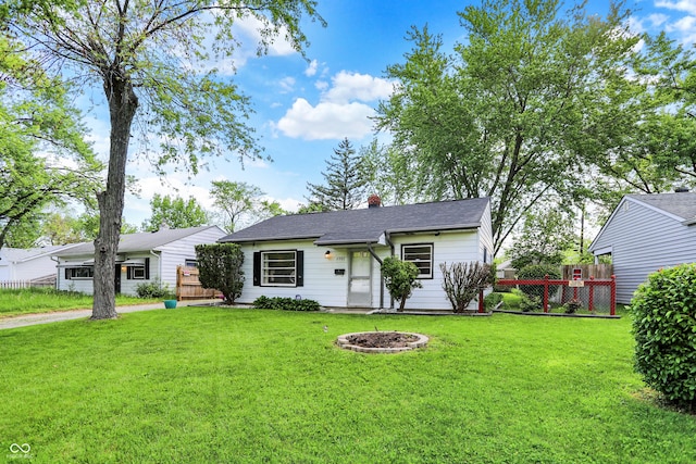 2307 Magnolia Pl, Indianapolis, IN 46219 - view of front of home with a chimney