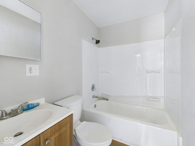 979 Monroe St, Indianapolis, IN 46229 - bathroom with vanity, toilet, and shower / tub combination