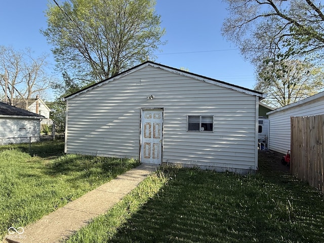 324 E Southern Ave, Indianapolis, IN 46225 - view of outbuilding