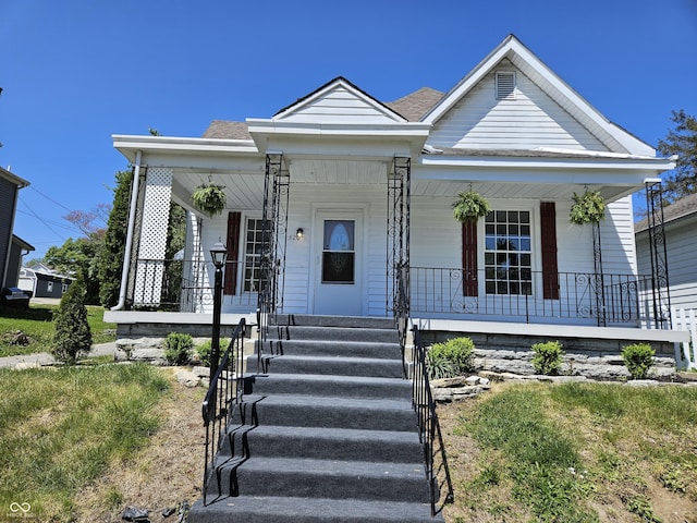 view of front facade featuring covered porch