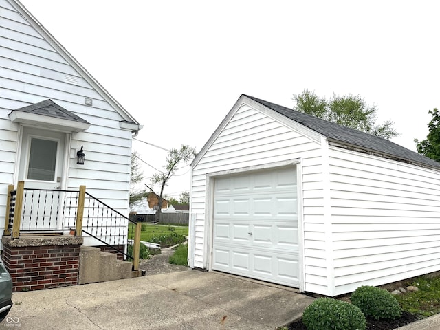 detached garage with driveway