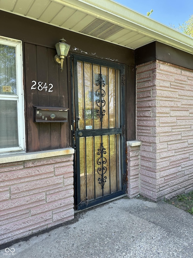view of entrance to property