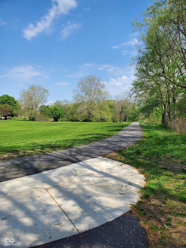 1050 Jefferson Ave, Indianapolis, IN 46201 - view of street
