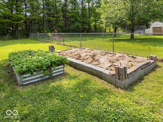 961 N Dellasburg Rd, Columbus, IN 47203 - view of yard with a vegetable garden