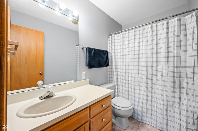 full bath with toilet, a shower with shower curtain, tile patterned flooring, and vanity