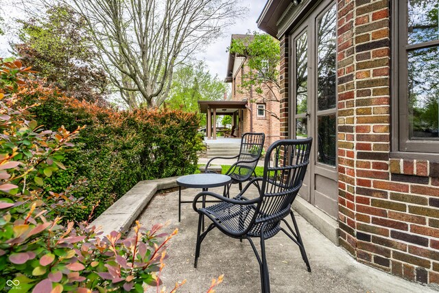 5124 N Capitol Ave, Indianapolis, IN 46208 - view of patio / terrace