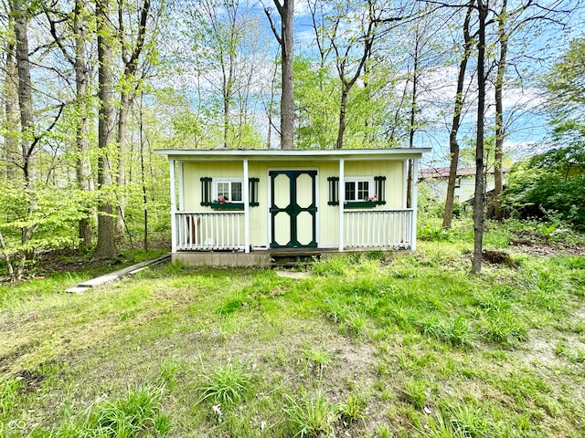 4223 Kestrel Ct, Indianapolis, IN 46254 - view of outbuilding with an outdoor structure