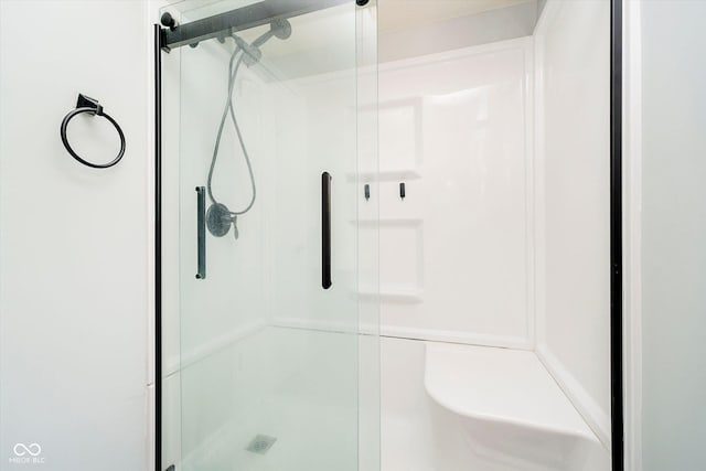 403 Hawthorn Dr, Crawfordsville, IN 47933 - full bathroom featuring a stall shower