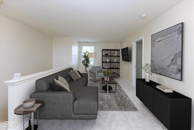 6516 Amherst Way, Zionsville, IN 46077 - living area with light carpet