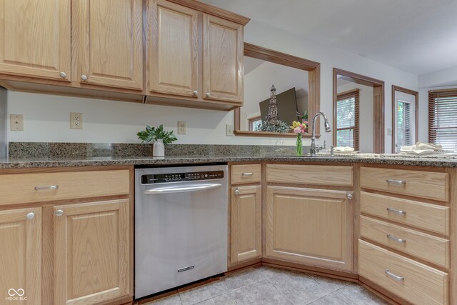 5499 Steven Dr, Greenwood, IN 46142 - photo 18