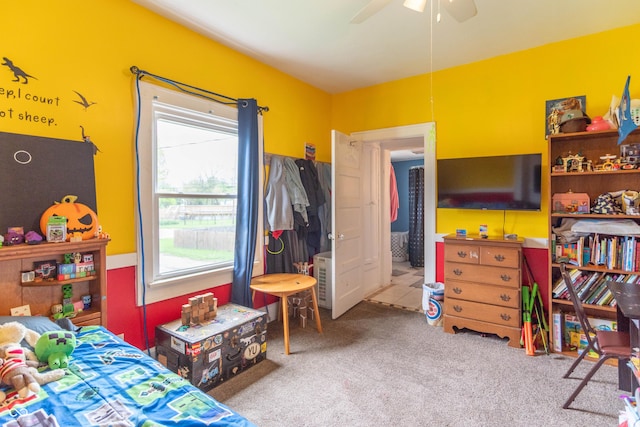 bedroom with carpet flooring and ceiling fan