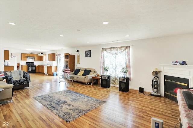 10828 Young Lake Dr, Indianapolis, IN 46229 - photo 23