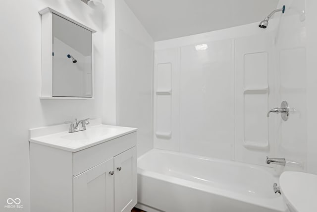 555 S Auburn St, Indianapolis, IN 46241 - full bathroom featuring vanity, shower / bathing tub combination, and toilet