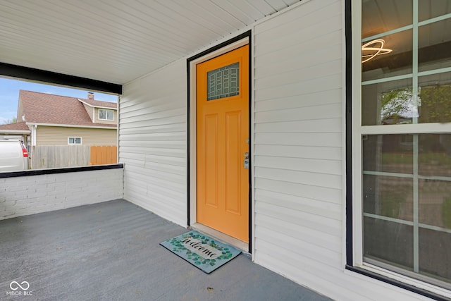 555 S Auburn St, Indianapolis, IN 46241 - doorway to property with a porch
