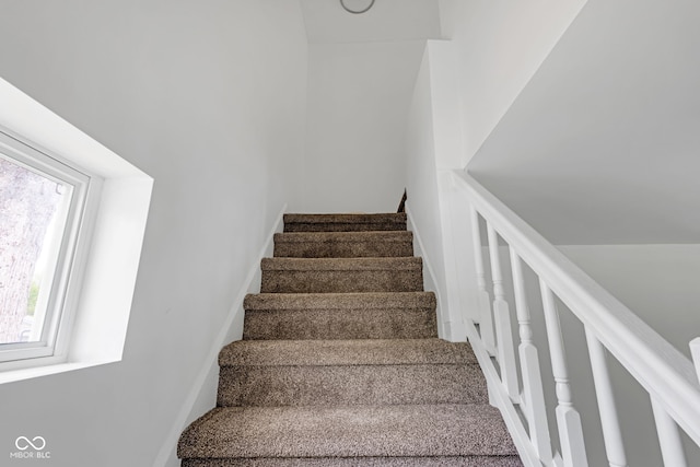 555 S Auburn St, Indianapolis, IN 46241 - view of staircase