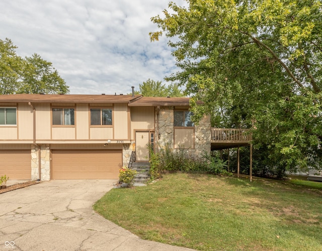 3131 Stillmeadow Dr, Indianapolis, IN 46214 - photo 1