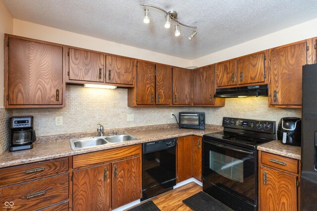 3131 Stillmeadow Dr, Indianapolis, IN 46214 - photo 7