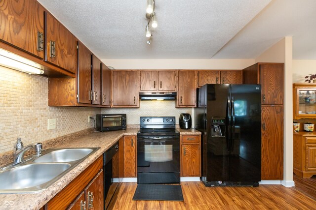 3131 Stillmeadow Dr, Indianapolis, IN 46214 - photo 8