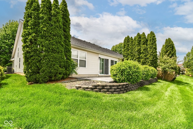 12092 Sugar Creek Rd, Noblesville, IN 46060 - rear view of house with a patio area, a yard, and cooling unit