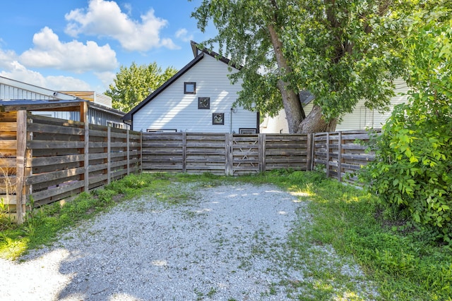 715 Terrace Ave, Indianapolis, IN 46203 - view of fenced backyard