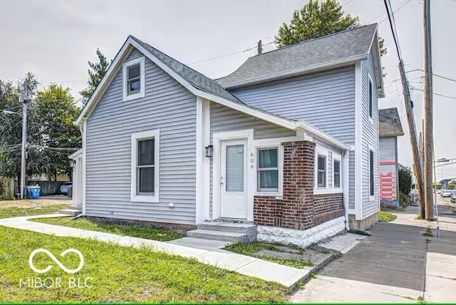 950-952 N California St, Indianapolis, IN 46202 - photo 1