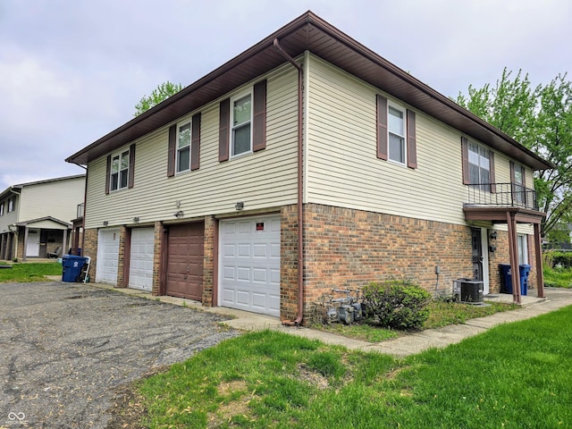 10063 Penrith Dr, Indianapolis, IN 46229 - photo 1