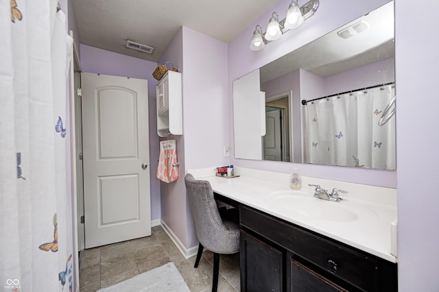 14584 Hinton Dr, Fishers, IN 46037 - bathroom with baseboards and vanity