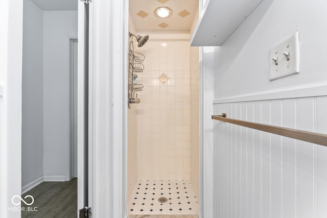 3200 Raible Ave, Anderson, IN 46011 - bathroom featuring a shower stall
