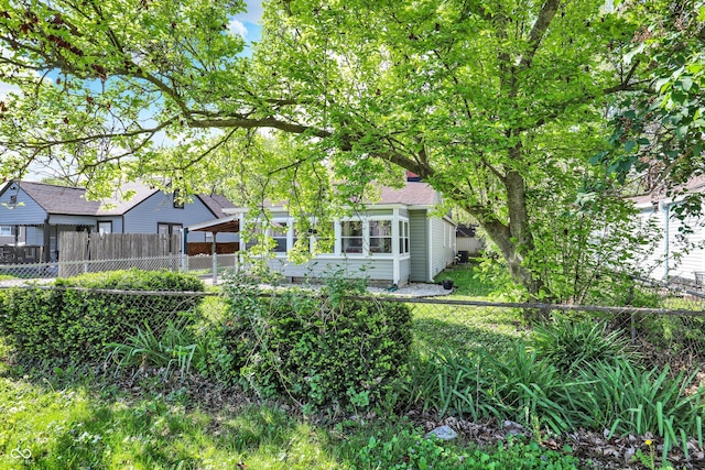 view of yard featuring fence