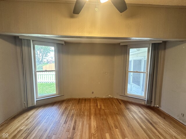 315 W High St, Pendleton, IN 46064 - spare room featuring light wood-style flooring and ceiling fan