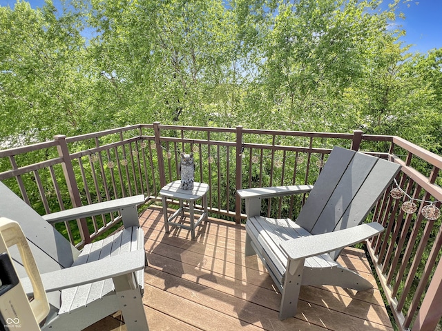 1026 Jackson St, Columbus, IN 47201 - view of wooden terrace