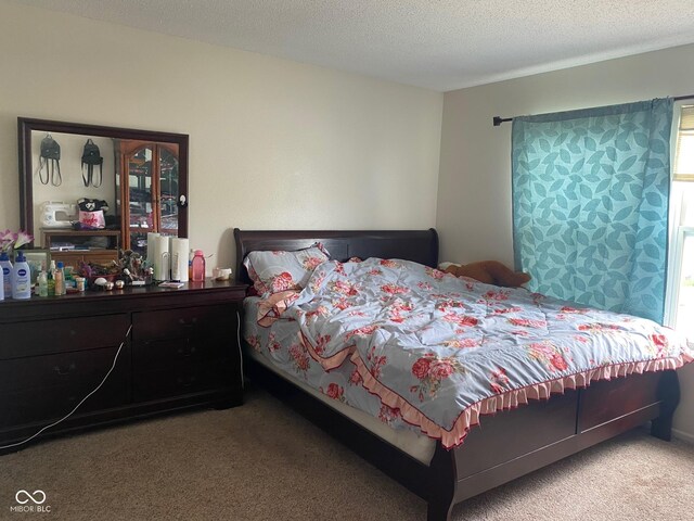 2350 Harvest Moon Dr, Greenwood, IN 46143 - bedroom with carpet