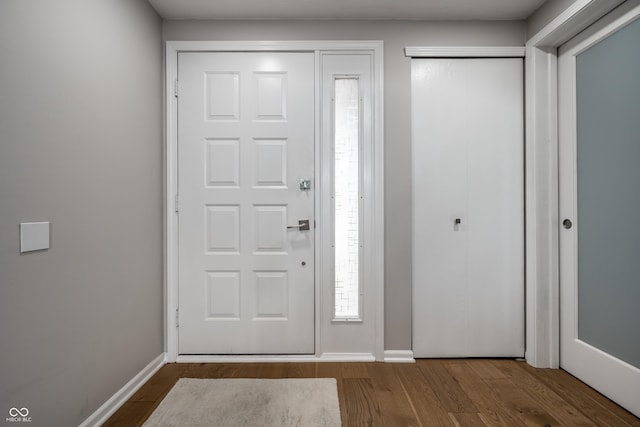 2823 Somerset Bay, Indianapolis, IN 46240 - entrance foyer featuring wood finished floors