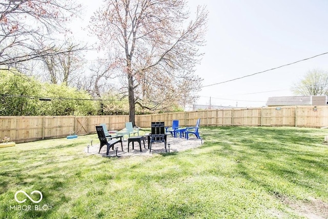 view of yard featuring a fenced backyard and a patio area
