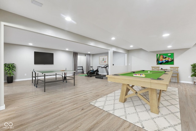 playroom with pool table, recessed lighting, baseboards, and light wood-type flooring