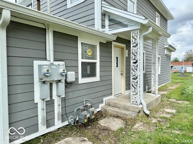 view of property entrance