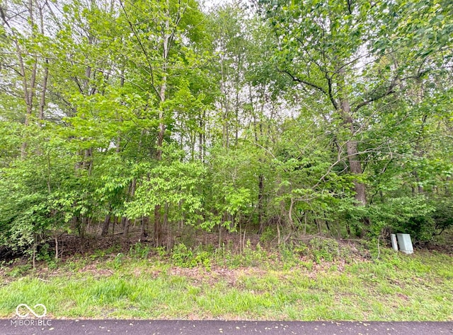 1555 Fox Cross Dr, Martinsville, IN 46151 - photo 1