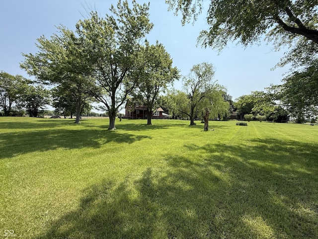 7140 N Michigan Rd, Fairland, IN 46126 - view of grassy yard