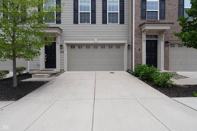 14226 Frostburg Dr, Carmel, IN 46033 - photo 3