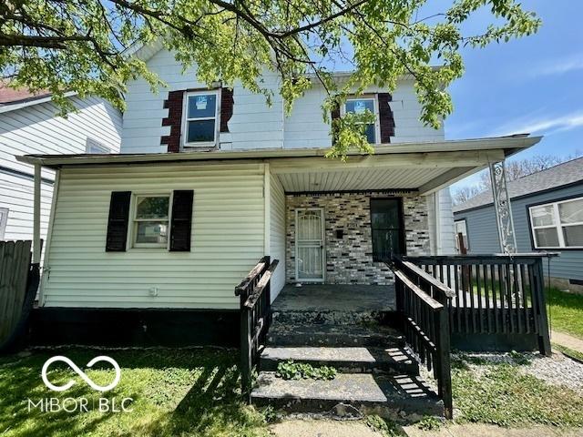 2701 N Gale St, Indianapolis, IN 46218 - view of front of property featuring a porch