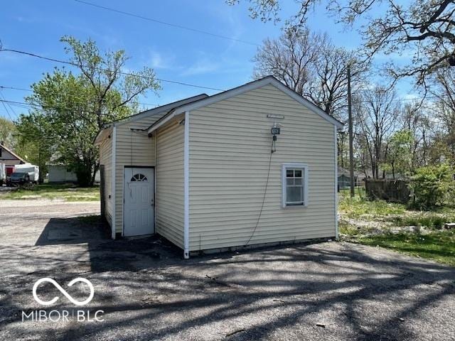 2701 N Gale St, Indianapolis, IN 46218 - view of outdoor structure