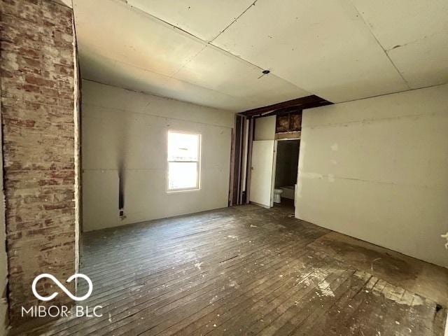 2701 N Gale St, Indianapolis, IN 46218 - unfurnished bedroom featuring a closet